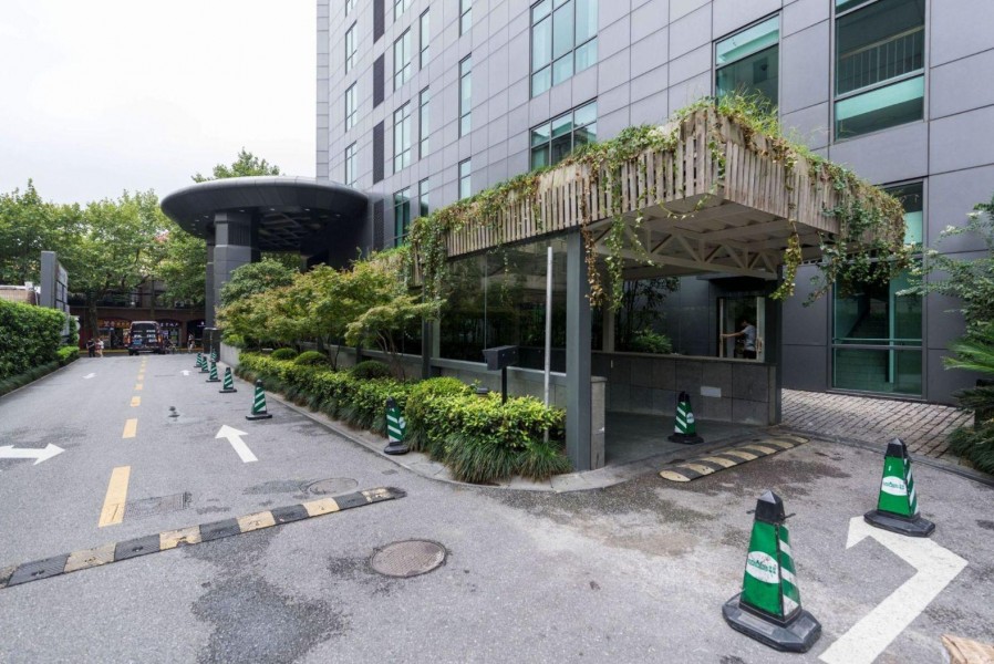 舜元企业发展大厦外立面