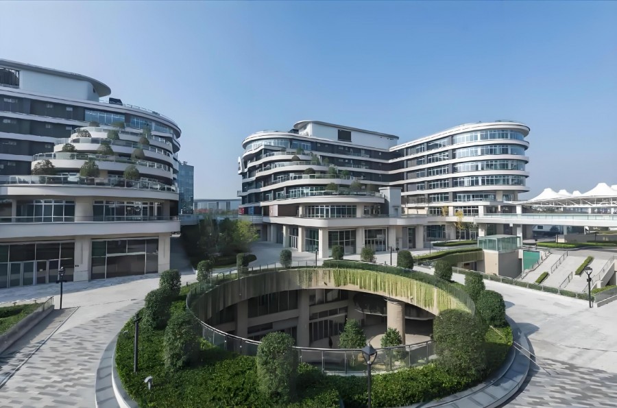 虹桥丽宝广场外立面