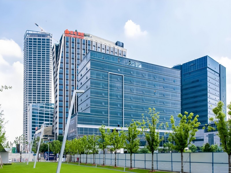 东航滨江中心（国企楼盘）外立面