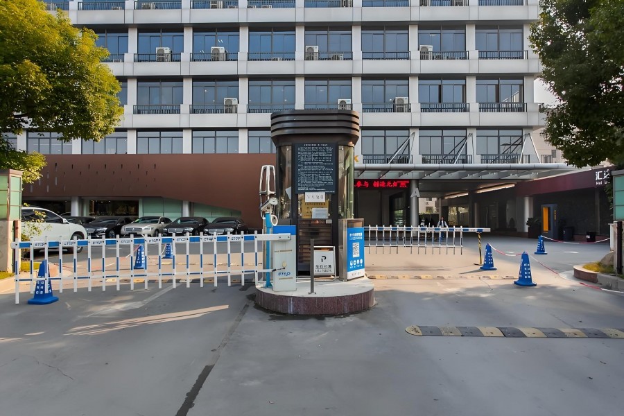 惠达创业园（原汇达商务园）外立面