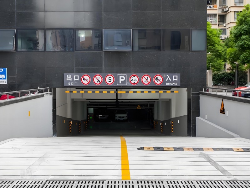 华京商务大厦外立面