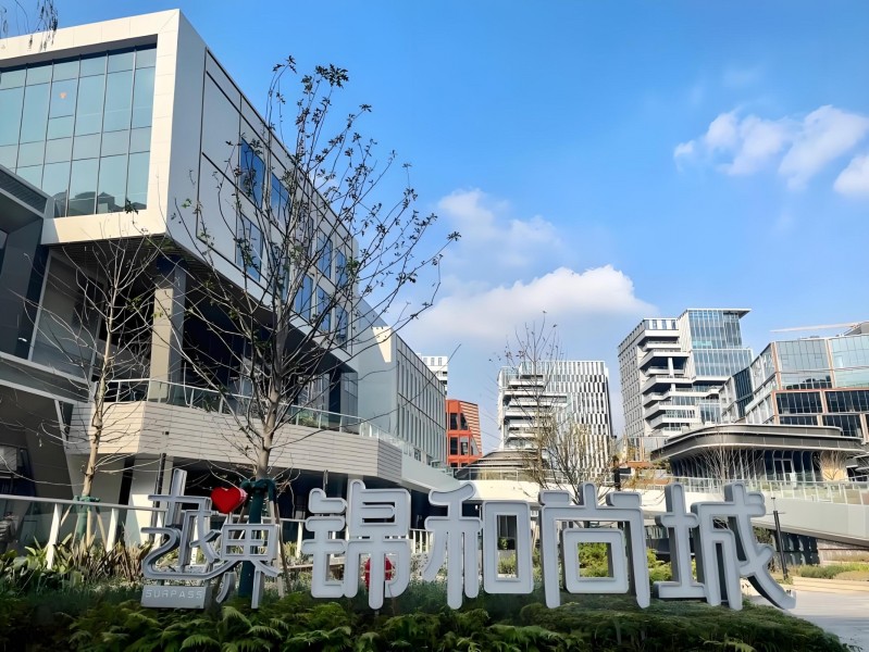 越界锦和尚城