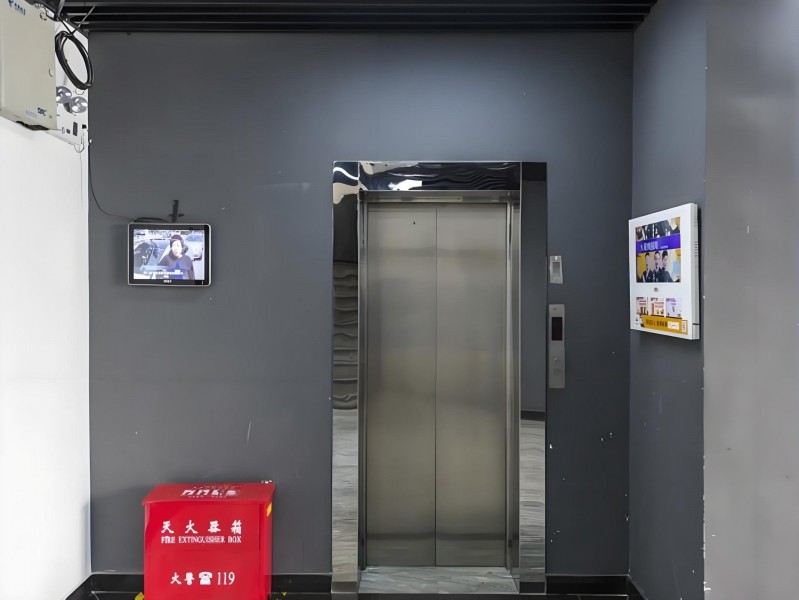 717工坊（静工）电梯厅