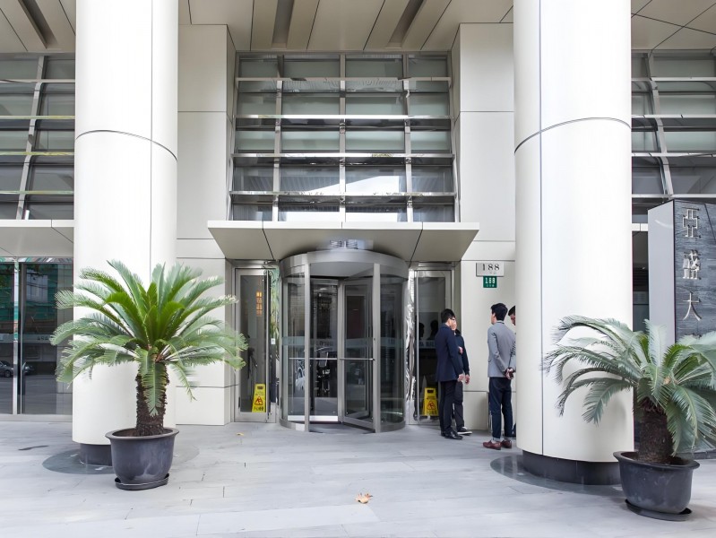 亚盛大厦外立面