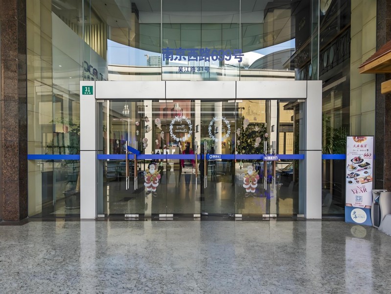 东方投资大厦（原名东方众鑫大厦）外立面