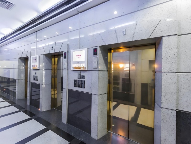 上海国际集团大厦（国企楼盘）电梯厅