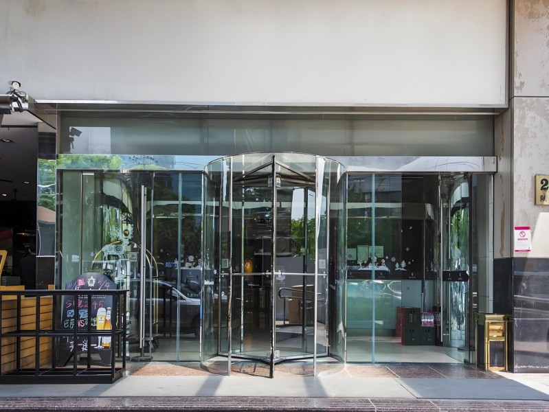 金鹰国际购物中心(上海店)写字楼外立面