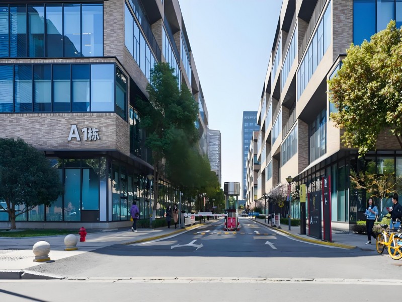 大宁中心广场三期（国企参股楼盘）外立面