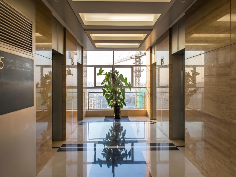 华清大厦电梯厅