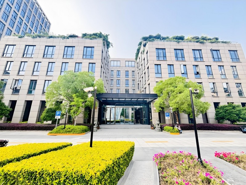 秦森东朔空间外立面