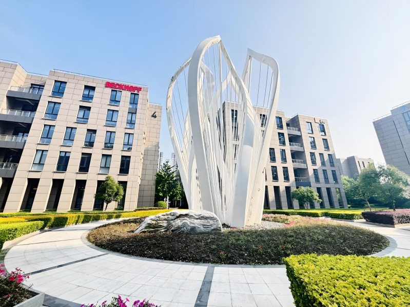 秦森东朔空间0平米办公室出租