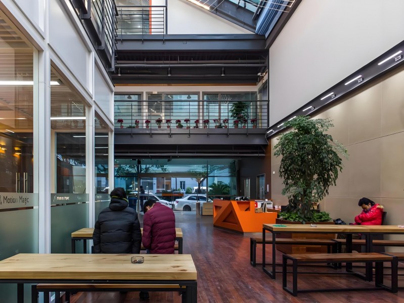 多媒体产业化基地大堂