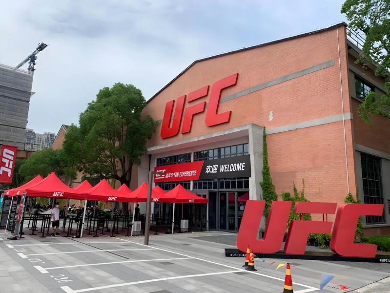 静安新业坊·尚影国际外立面