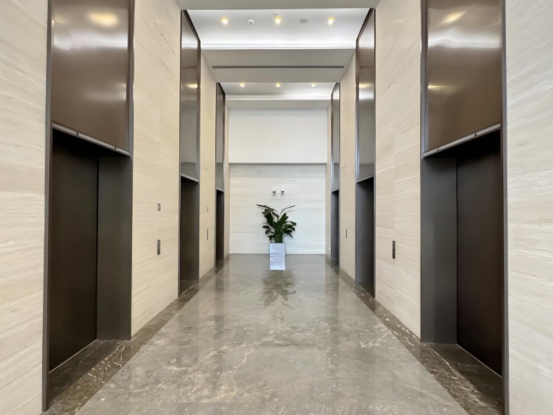 上海金融街中心一期(1FS)电梯厅