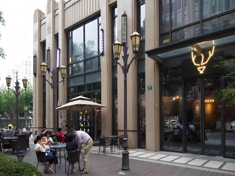 光明地产大厦(国企楼盘)外立面