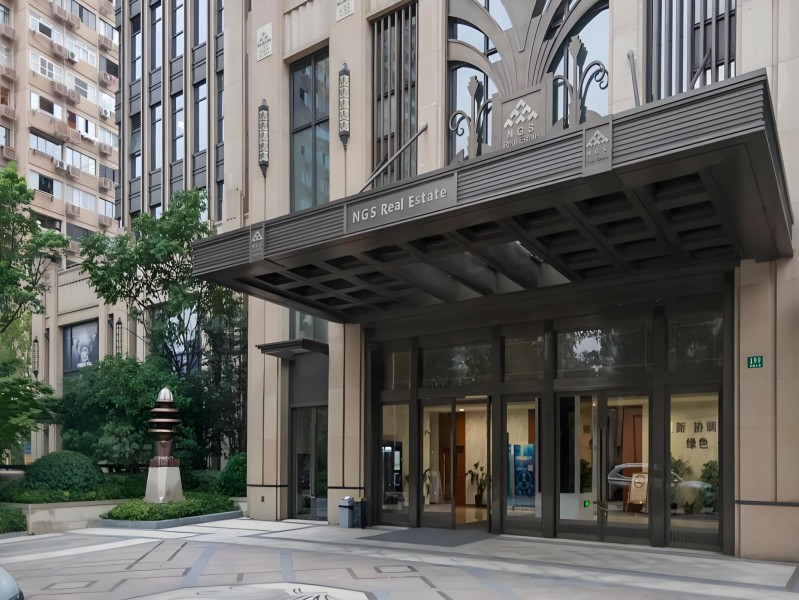 光明地产大厦(国企楼盘)外立面