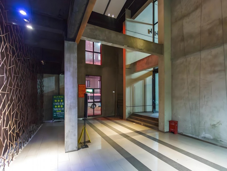 焊点1088公社大堂