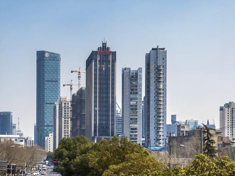 长泰企业天地广场