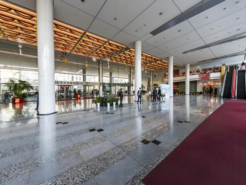 上海证券大厦大堂