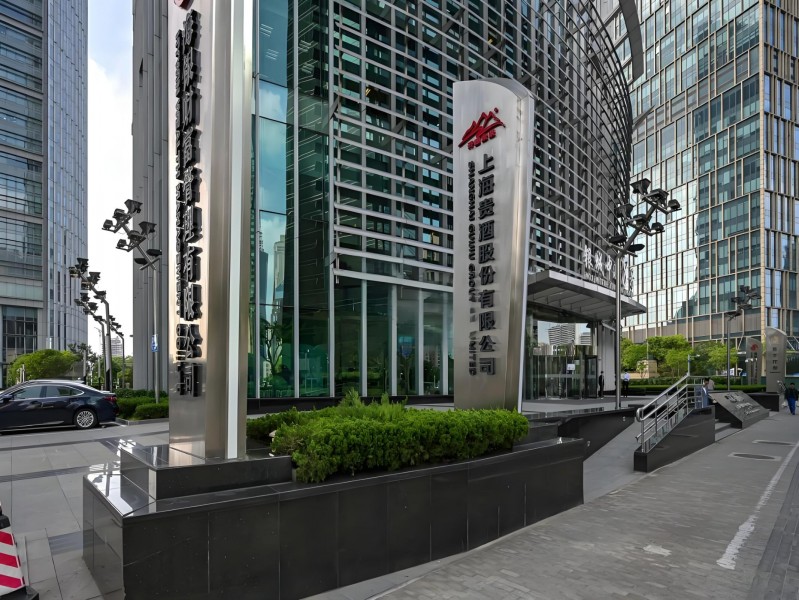 中融碧玉蓝天大厦外立面