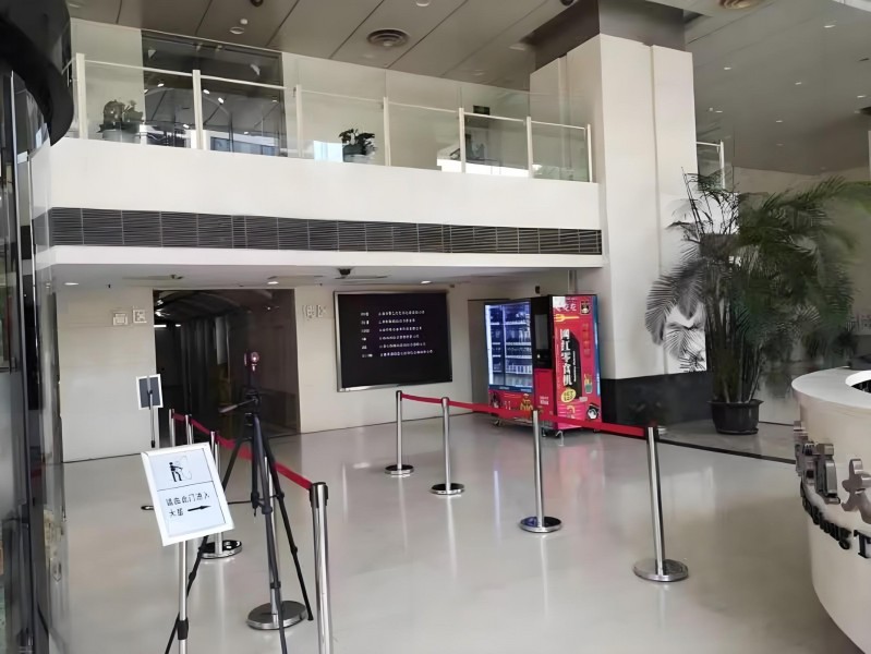 地铁恒通大厦大堂