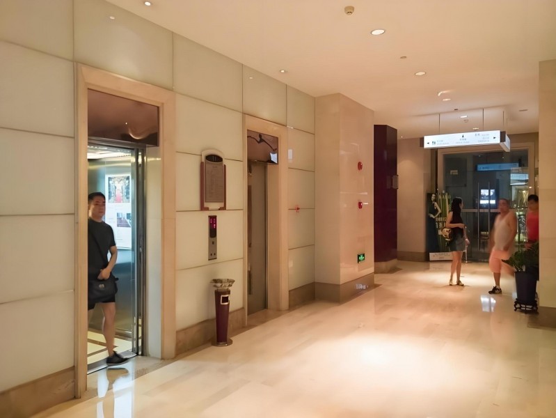 铭德国际广场电梯厅