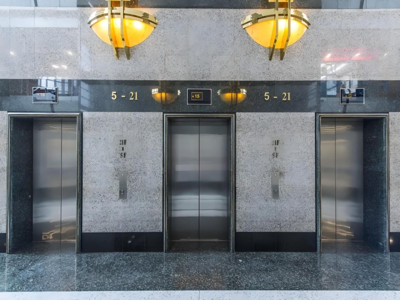 中国保险大厦（国企楼盘）电梯厅