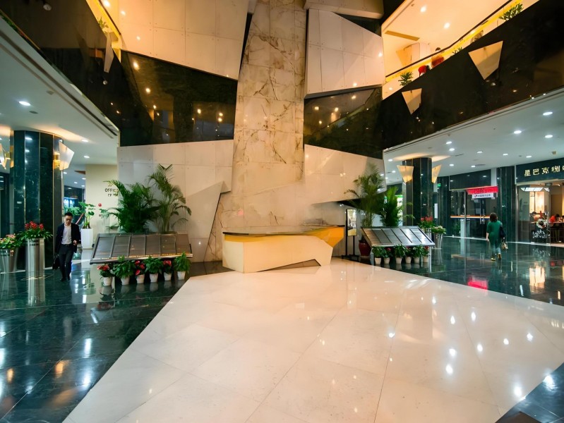 世界广场(租售中）大堂