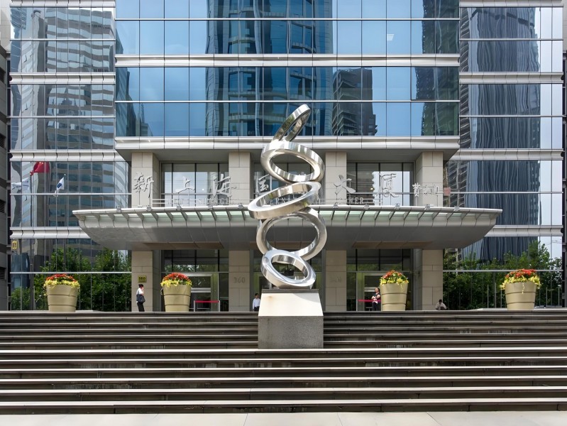 新上海国际大厦（国企楼盘）外立面