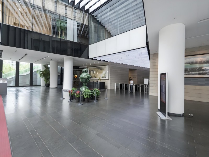 保利广场（国企楼盘）大堂