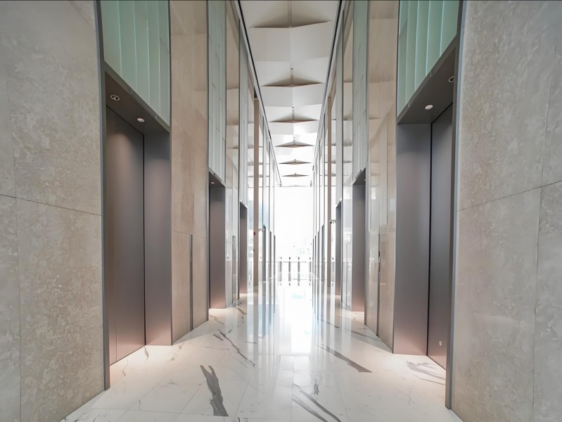 工银大厦（国企楼盘）电梯厅