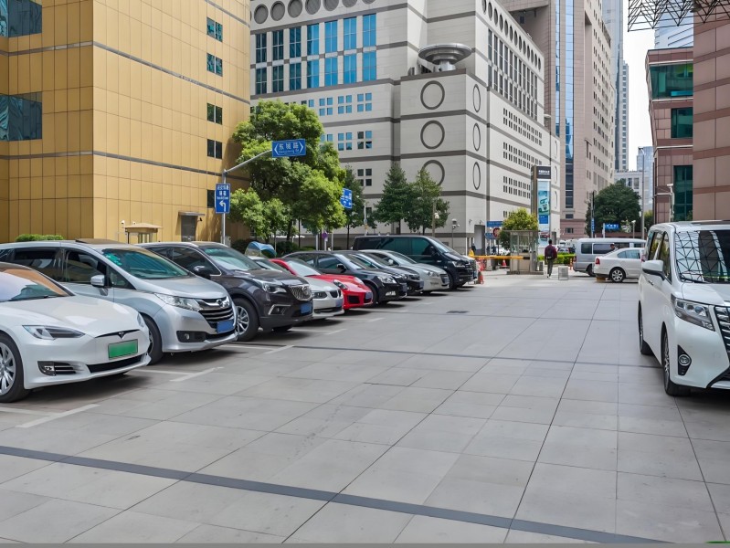 华能联合大厦（租售中）外立面