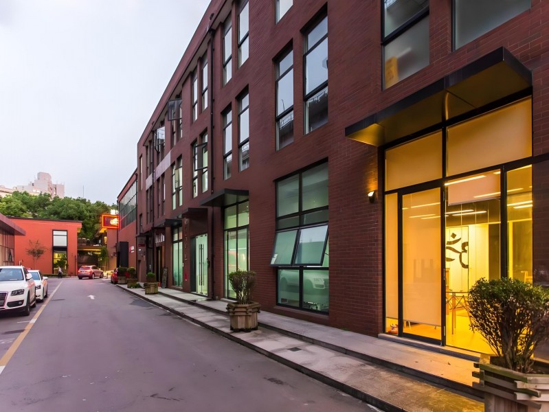 波特营创意园：24小时独立空调外立面