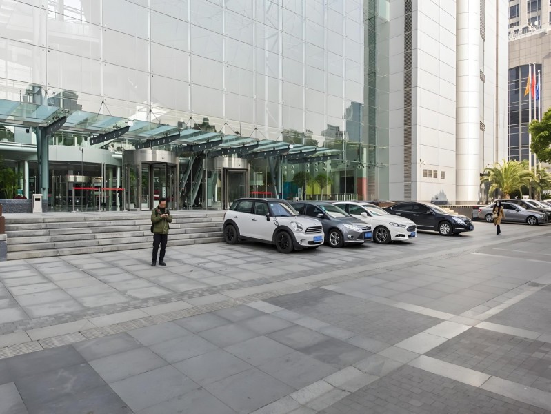 上海信息大楼（国企楼盘）外立面