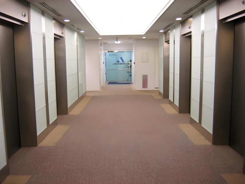 恒生银行大厦电梯厅