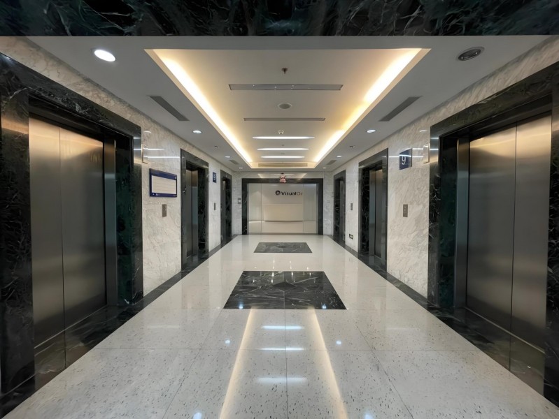 中国船舶大厦电梯厅