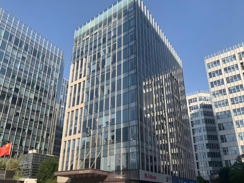 堡尼中心外立面