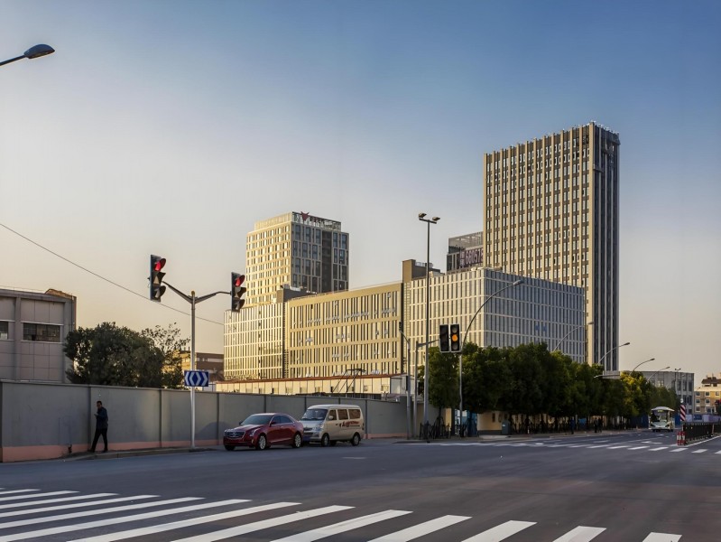 余坤大厦(原舜杰大厦)：24小时独立空调