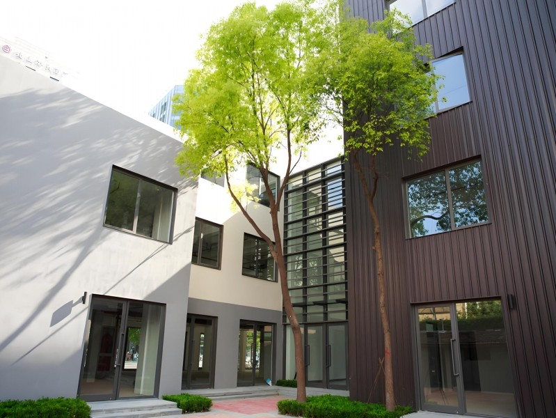 安垦汇智（国企参股楼盘）外立面