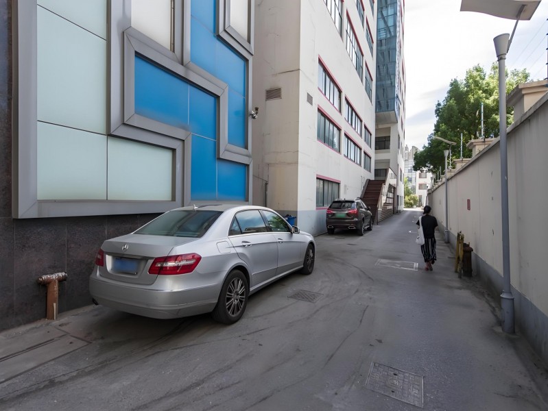 E构产业园区外立面