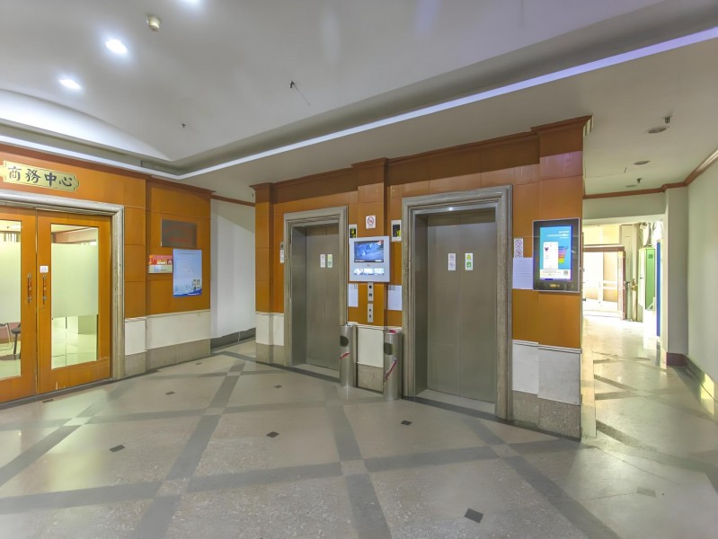 虹桥世家花园大堂