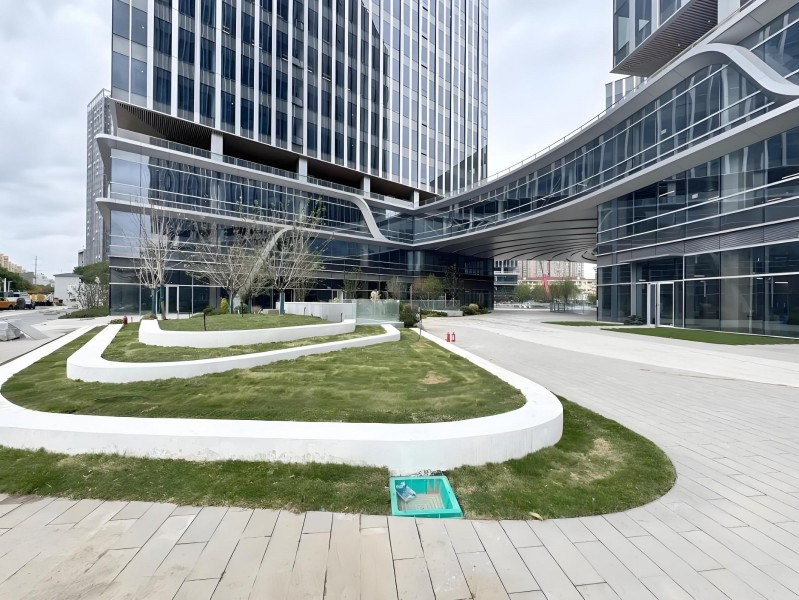 晶耀虹桥外立面