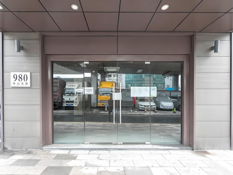 静工创意988（国企楼盘）外立面