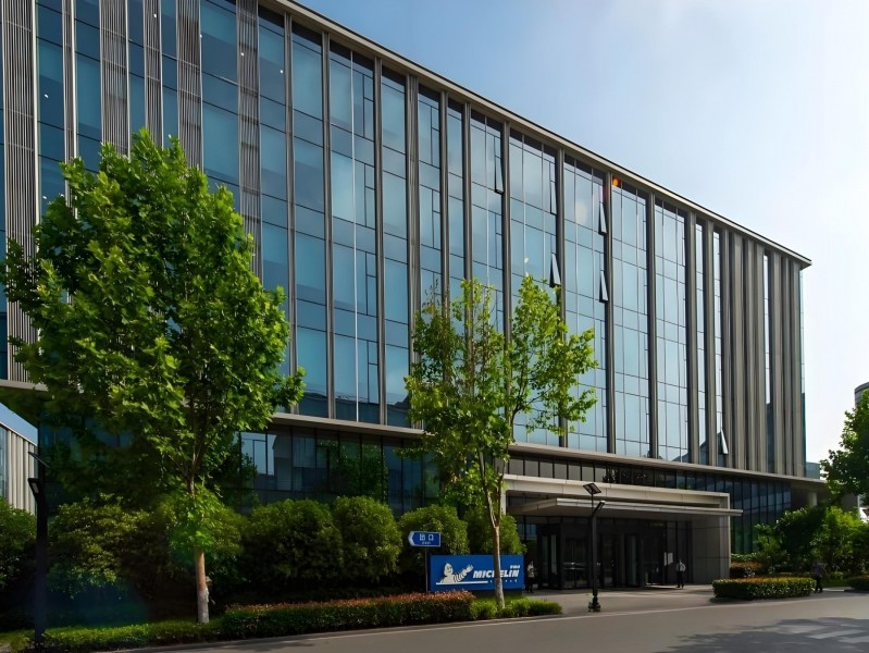 IBP国际商务花园二期：24小时独立空调（国企楼盘）外立面