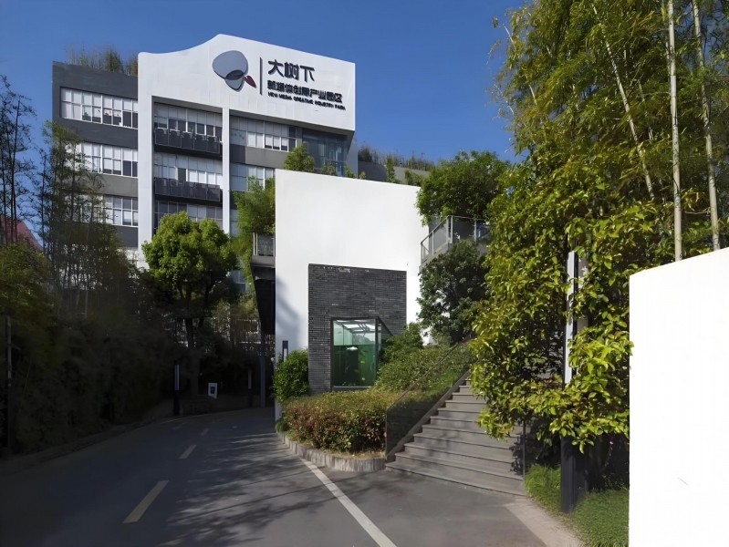 大树下新媒体创意园0平米办公室出租