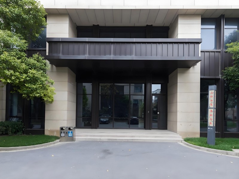 上服·虹桥创新中心（国企楼盘）：24小时独立空调外立面