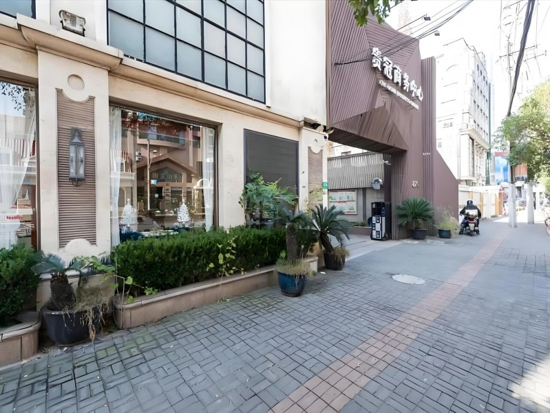 贵冠商务中心外立面