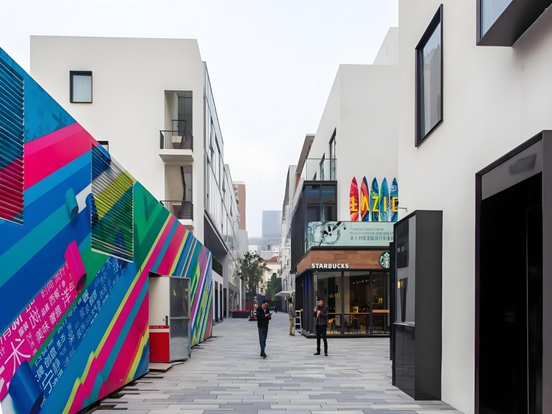 U-CUBE长宁中心外立面