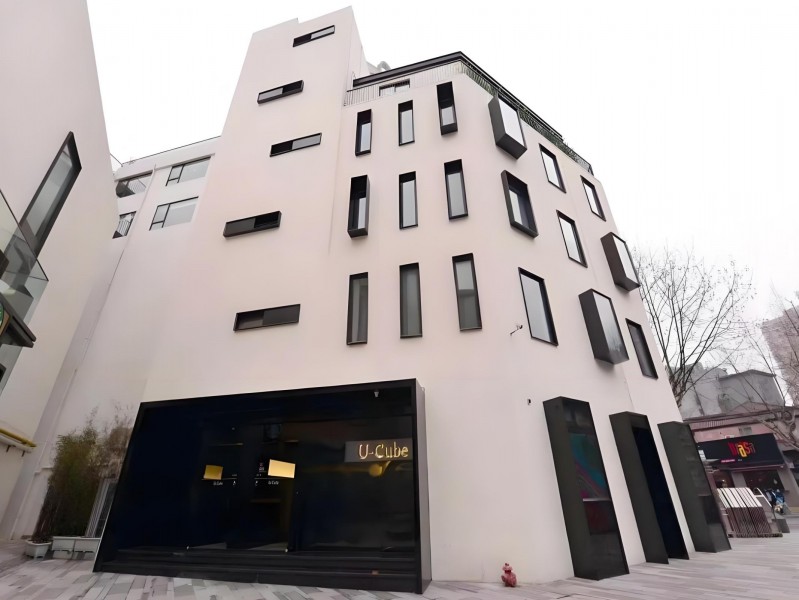 U-CUBE长宁中心外立面