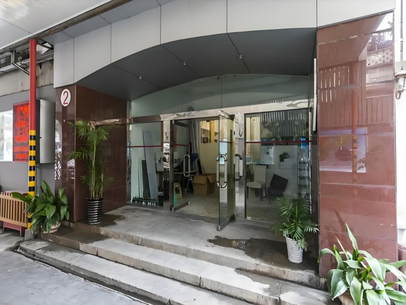 贵冠商务中心外立面